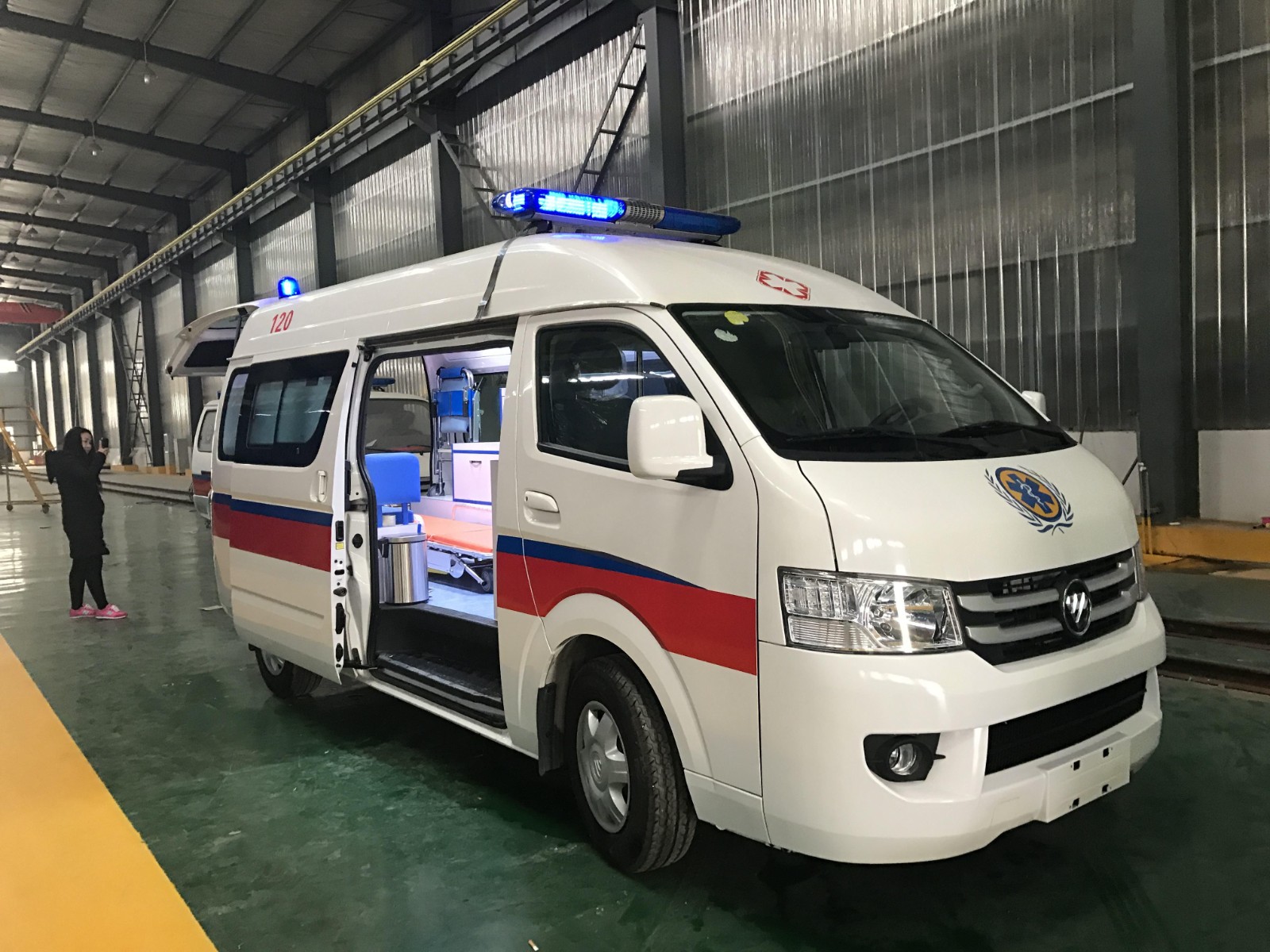 龙华区救护车转院